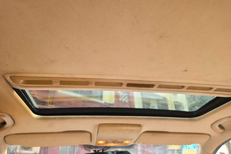 Used Volkswagen Lavida 2013 Restyled Classic 1.6L Automatic Comfort Edition Headliner