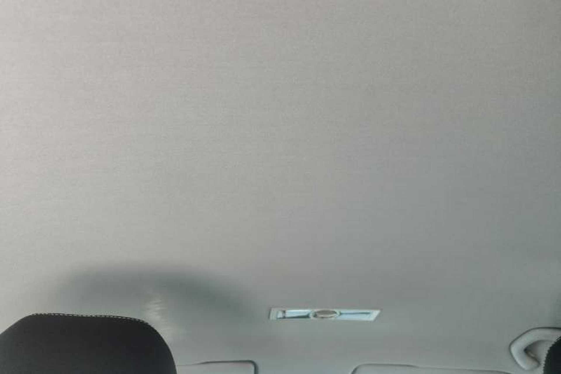 Used Volkswagen Lavida 2013 1.6L Manual Fashion Edition Headliner