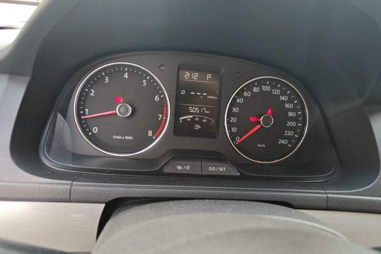Used Volkswagen Lavida 2013 Restyled Classic 1.6L Automatic Comfort Edition Instrument Cluster
