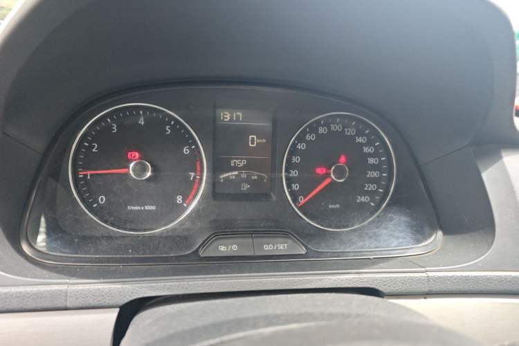 Used Volkswagen Lavida 2013 Restyled Classic 1.6L Manual Comfort Edition Instrument Cluster