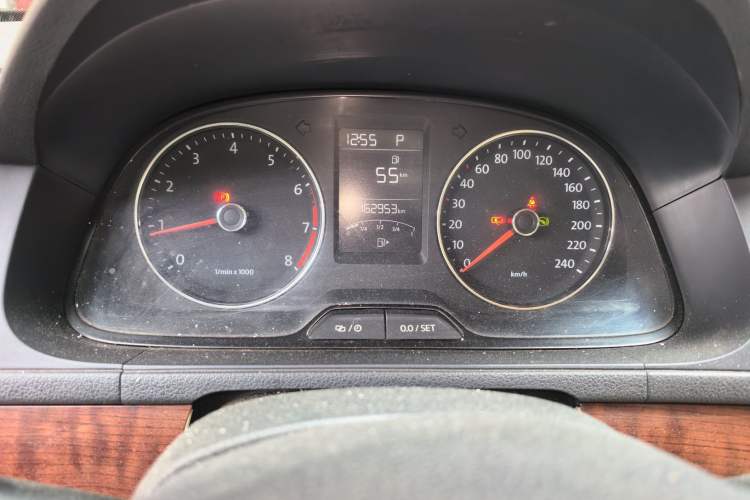 Used Volkswagen Lavida 2013 Restyled Classic 1.6L Automatic Comfort Edition Instrument Cluster