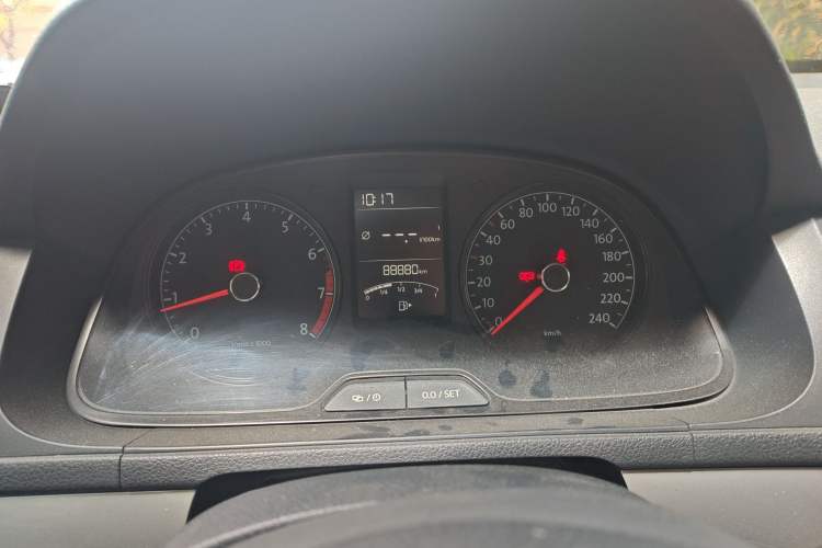 Used Volkswagen Lavida 2013 Revised Classic 1.6L Manual Fashion Edition Instrument Cluster