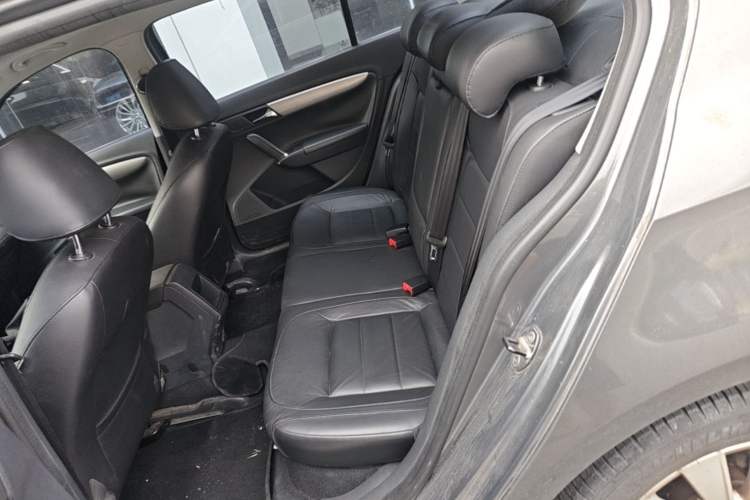 Used Volkswagen Lavida 2013 Restyled Classic 1.6L Manual Comfort Edition Left Rear Seat