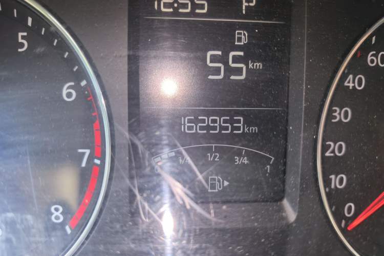 Used Volkswagen Lavida 2013 Restyled Classic 1.6L Automatic Comfort Edition Odometer Close Up