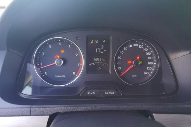 Used Volkswagen Lavida 2013 Restyled Classic 1.6L Automatic Comfort Edition Odometer Close Up
