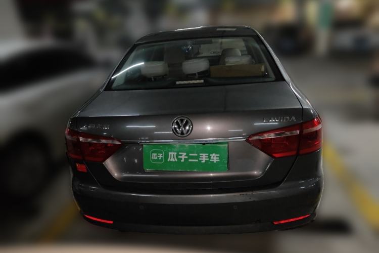 Used Volkswagen Lavida 2013 Restyled Classic 1.6L Manual Comfort Edition Rear