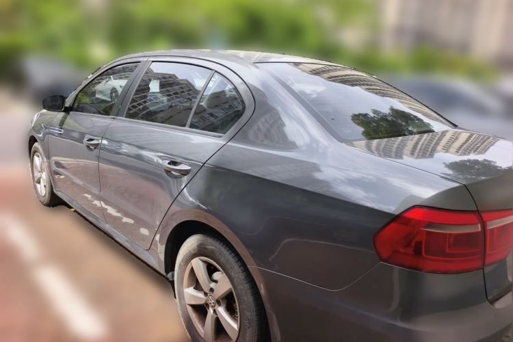 Used Volkswagen Lavida 2013 Revised Classic 1.6L Manual Fashion Edition Rear Left 45 Deg