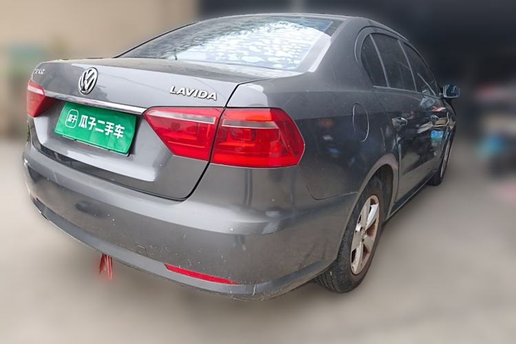Used Volkswagen Lavida 2013 Revised Classic 1.6L Automatic Fashion Edition Rear Right 45 Deg
