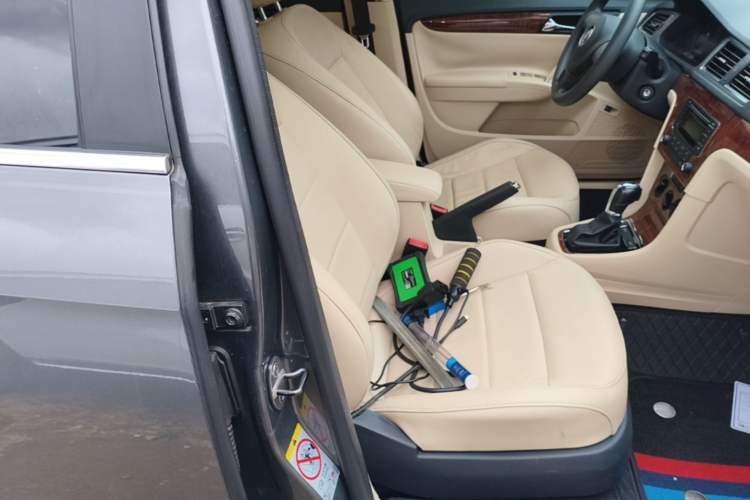 Used Volkswagen Lavida 2013 Restyled Classic 1.6L Automatic Comfort Edition Right Front Seat