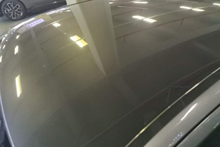 Used Volkswagen Lavida 2013 Revised Classic 1.6L Automatic Fashion Edition Roof