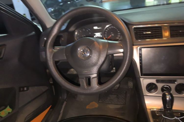 Used Volkswagen Lavida 2013 Restyled Classic 1.6L Automatic Comfort Edition Steering Wheel