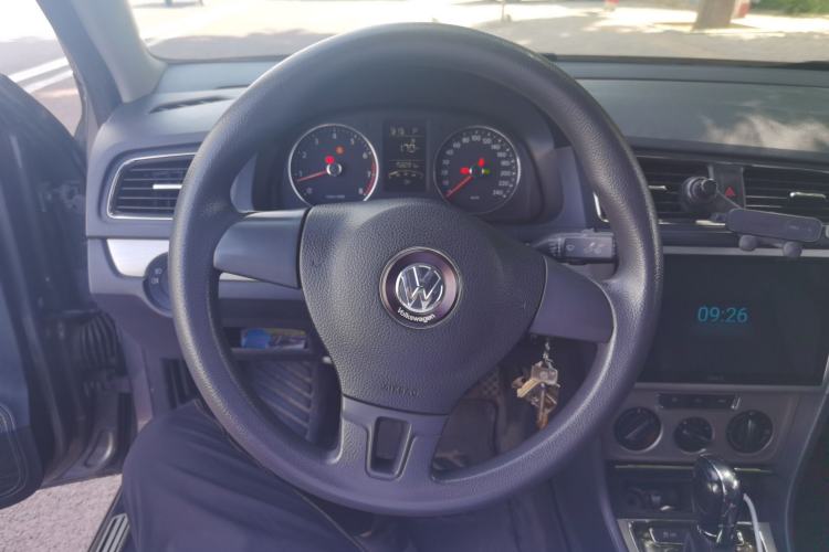 Used Volkswagen Lavida 2013 Restyled Classic 1.6L Automatic Comfort Edition Steering Wheel