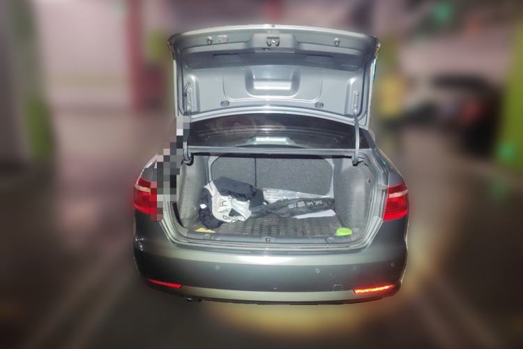 Used Volkswagen Lavida 2013 Restyled Classic 1.6L Automatic Comfort Edition Trunk