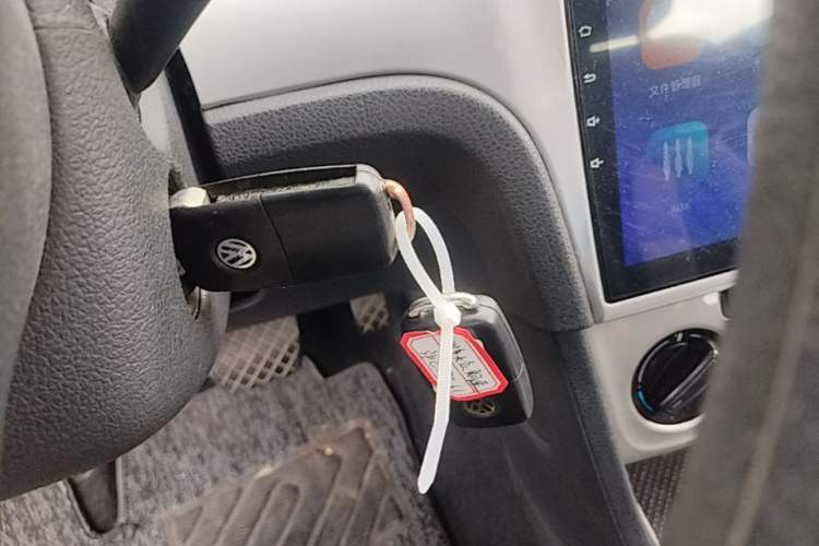 Used Volkswagen Lavida 2013 1.6L Automatic Fashion Edition Vehicle Key