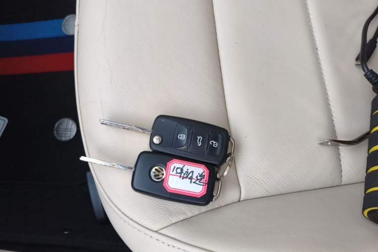 Used Volkswagen Lavida 2013 Restyled Classic 1.6L Automatic Comfort Edition Vehicle Key