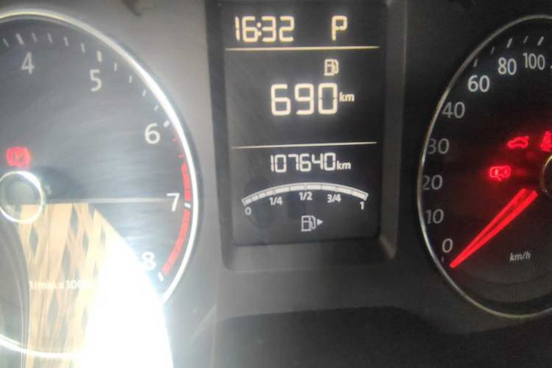 Used Volkswagen Lavida 2013 Revised Classic 1.6L Automatic Fashion Edition Odometer Close Up