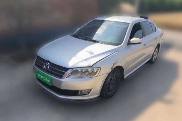 Used Volkswagen Lavida 2013 Revised Classic 1.6L Manual Fashion Edition