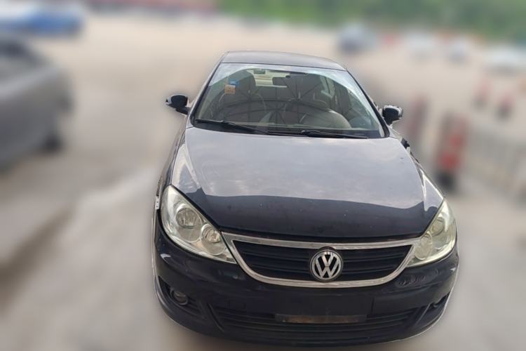 Used Volkswagen Lavida 2013 Classic 1.6L Manual Fashion Edition Front
