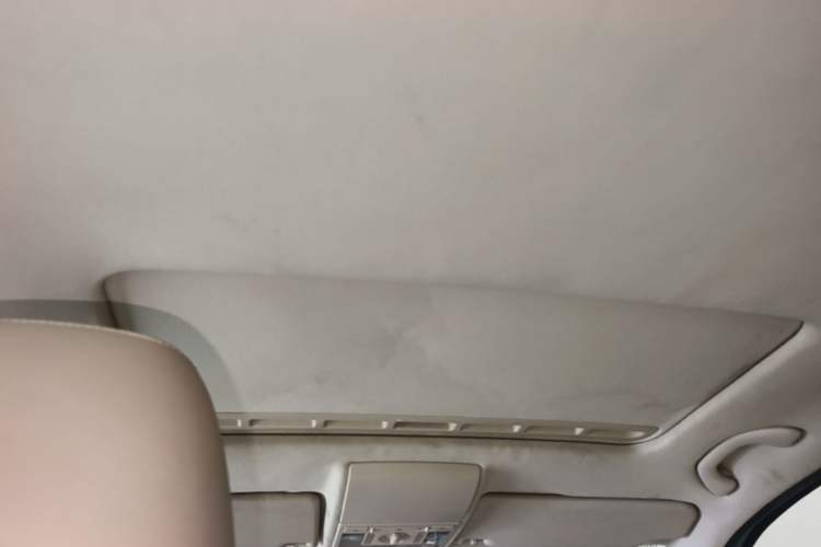 Used Volkswagen Lavida 2013 1.4TSI DSG Comfort Edition Headliner