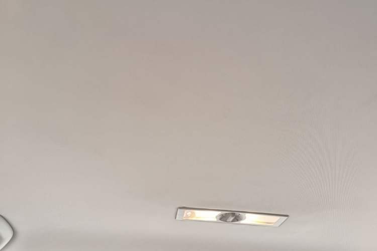Used Volkswagen Lavida 2013 Revised Classic 1.6L Manual Fashion Edition Headliner