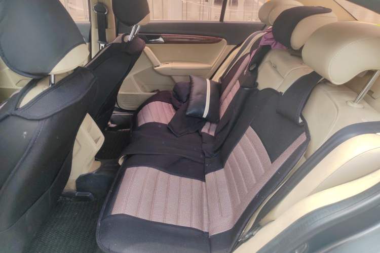 Used Volkswagen Lavida 2013 1.4TSI DSG Comfort Edition Left Rear Seat