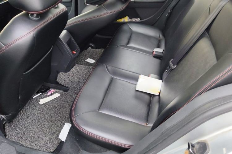 Used Volkswagen Lavida 2013 Revised Classic 1.6L Automatic Fashion Edition Left Rear Seat