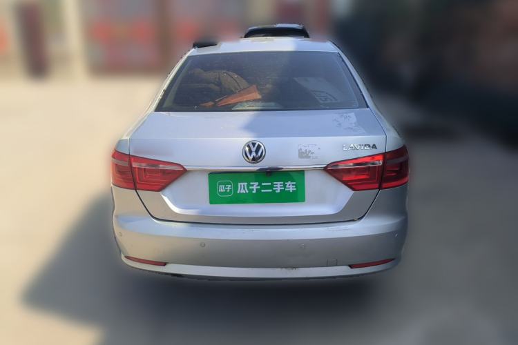 Used Volkswagen Lavida 2013 Revised Classic 1.6L Manual Fashion Edition Rear