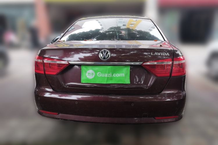Used Volkswagen Lavida 2013 Restyled Classic 1.6L Manual Comfort Edition Rear