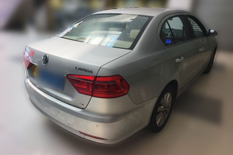 Used Volkswagen Lavida 2013 1.4TSI DSG Comfort Edition Rear Right 45 Deg