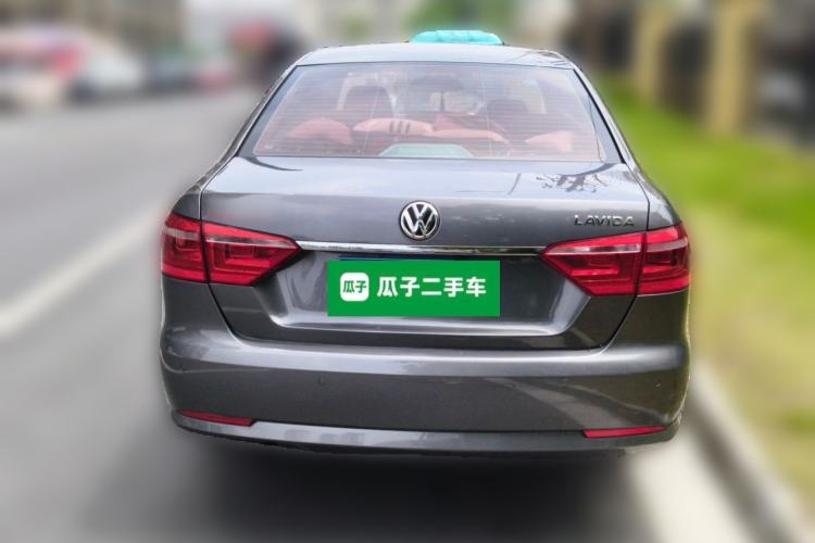 Used Volkswagen Lavida 2013 1.6L Manual Comfort Edition Rear