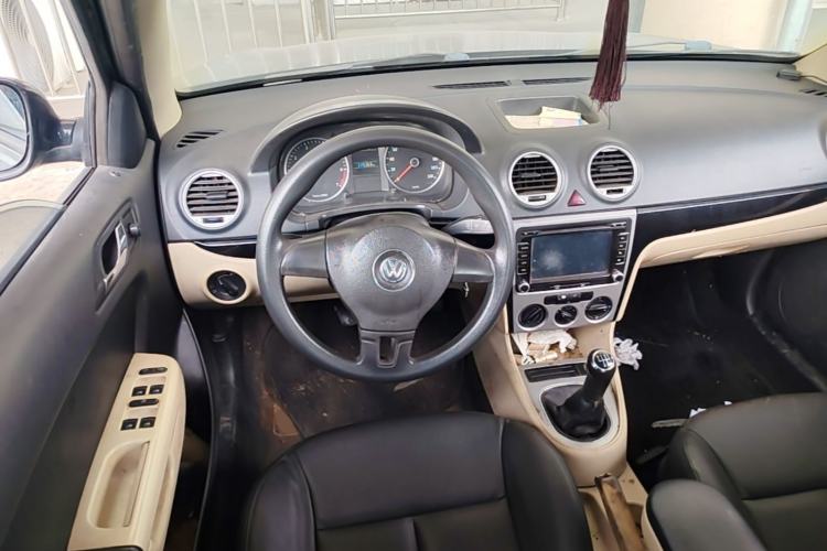Used Volkswagen Lavida 2013 Classic 1.6L Manual Fashion Edition Steering Wheel
