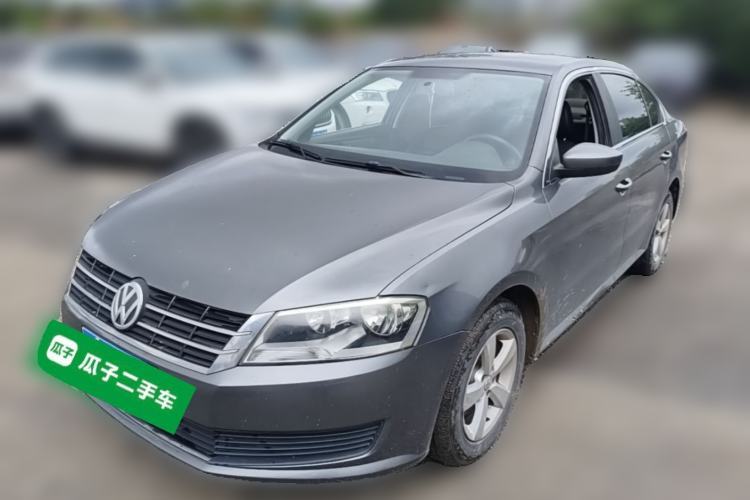 Used Volkswagen Lavida 2013 Revised Classic 1.6L Manual Fashion Edition Guazi used car, China used car export, Used car for sale, Used cars, Cheapest cars for sale