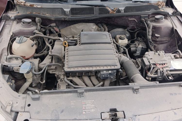 Used Volkswagen Lavida 2013 Restyled Classic 1.6L Automatic Comfort Edition Engine Bay