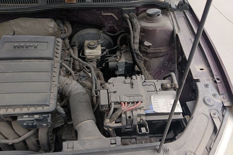 Used Volkswagen Lavida 2013 Restyled Classic 1.6L Automatic Comfort Edition Engine Bay Left