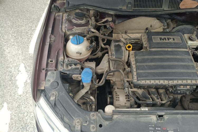 Used Volkswagen Lavida 2013 Restyled Classic 1.6L Automatic Comfort Edition Engine Bay Right