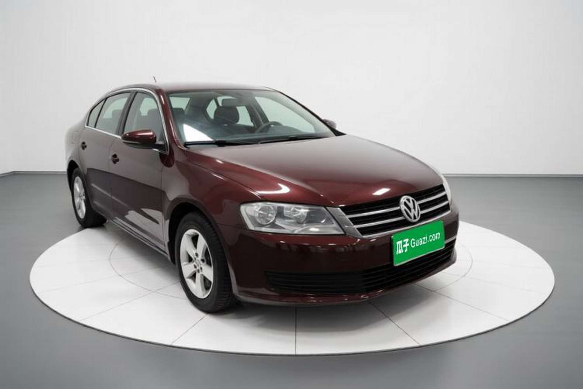 Used Volkswagen Lavida 2013 Revised Classic 1.6L Automatic Fashion Edition Exterior 2