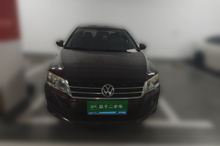 Used Volkswagen Lavida 2013 Revised Classic 1.6L Manual Fashion Edition Front