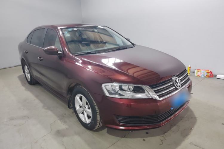 Used Volkswagen Lavida 2013 Revised Classic 1.6L Automatic Fashion Edition Front Right 45 Deg