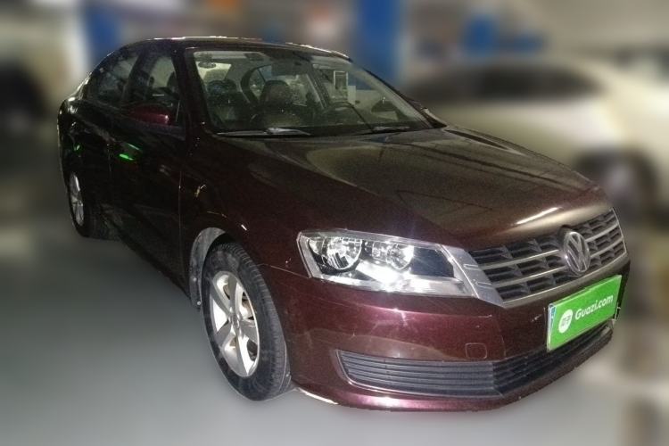 Used Volkswagen Lavida 2013 Revised Classic 1.6L Manual Fashion Edition Front Right 45 Deg