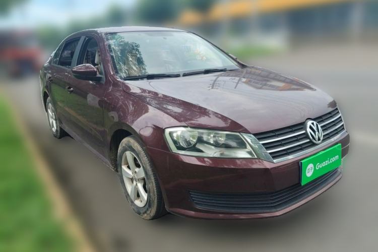 Used Volkswagen Lavida 2013 Revised Classic 1.6L Manual Fashion Edition Front Right 45 Deg