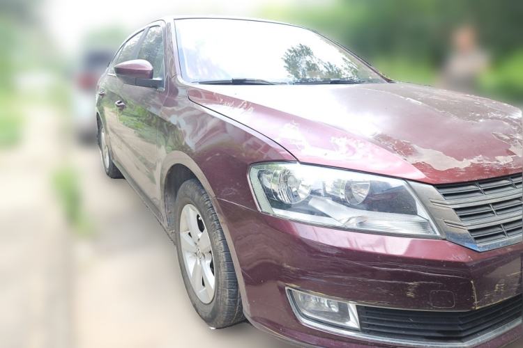 Used Volkswagen Lavida 2013 Revised Classic 1.6L Manual Fashion Edition Front Right 45 Deg