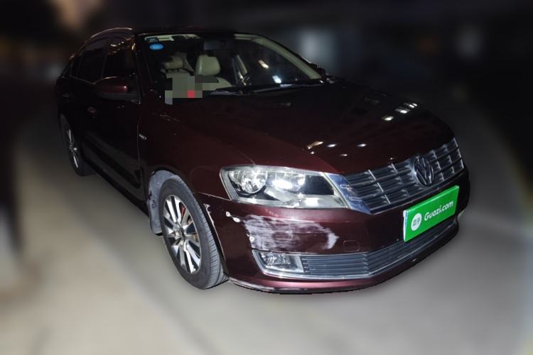 Used Volkswagen Lavida 2013 Revised Version 1.4 TSI Manual Comfort Edition Front Right 45 Deg