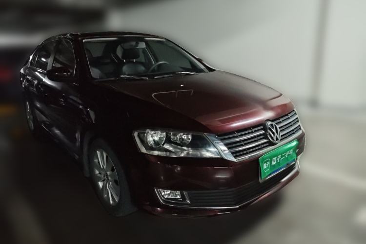 Used Volkswagen Lavida 2013 Restyled Classic 1.6L Automatic Comfort Edition Front Right 45 Deg