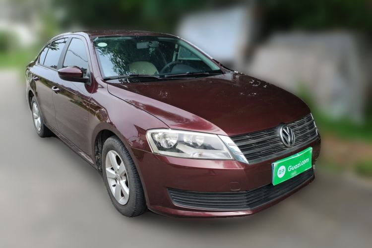 Used Volkswagen Lavida 2013 1.6L Automatic Fashion Edition Front Right 45 Deg