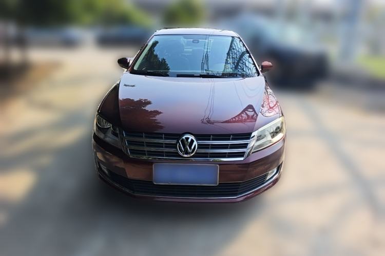 Used Volkswagen Lavida 2013 1.4TSI DSG Luxury Edition Front