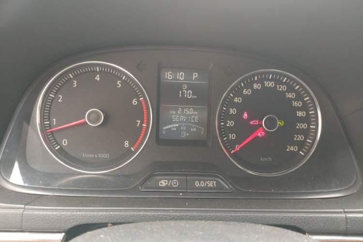 Used Volkswagen Lavida 2013 1.4 TSI DSG Luxury Navigation Edition Instrument Cluster