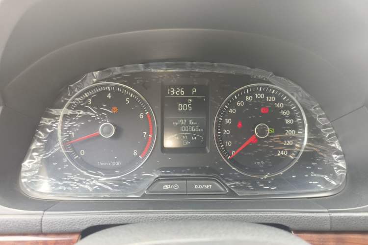 Used Volkswagen Lavida 2013 1.4TSI DSG Comfort Edition Instrument Cluster