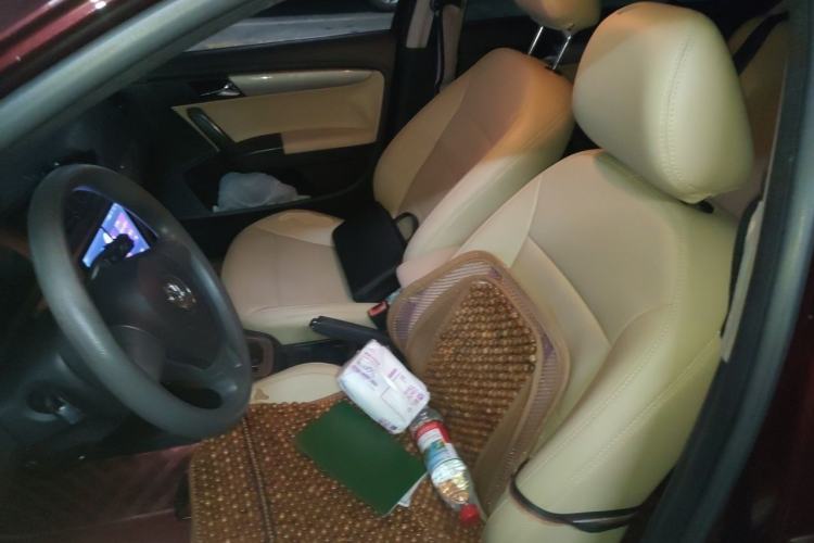 Used Volkswagen Lavida 2013 Revised Classic 1.6L Automatic Fashion Edition Left Front Seat