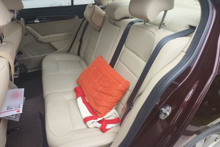 Used Volkswagen Lavida 2013 1.4TSI DSG Comfort Edition Left Rear Seat