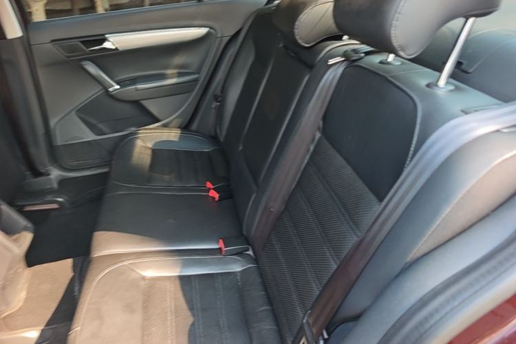 Used Volkswagen Lavida 2013 1.4TSI DSG Luxury Edition Left Rear Seat
